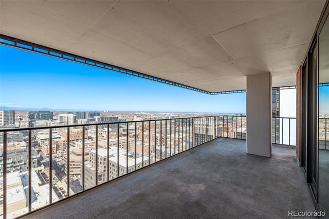 1551 Larimer Street Unit: 2704