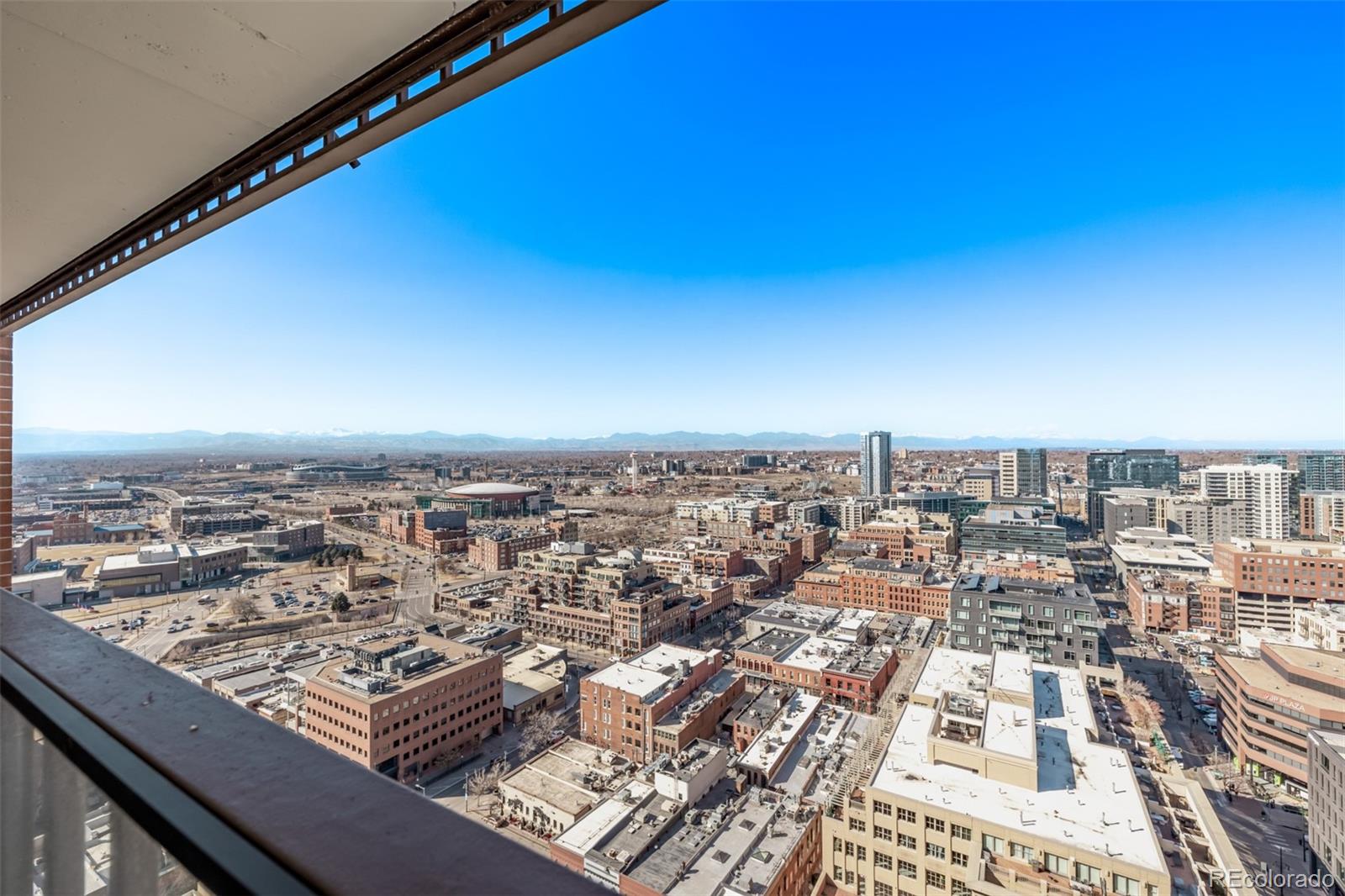 1551 Larimer Street Unit: 2704