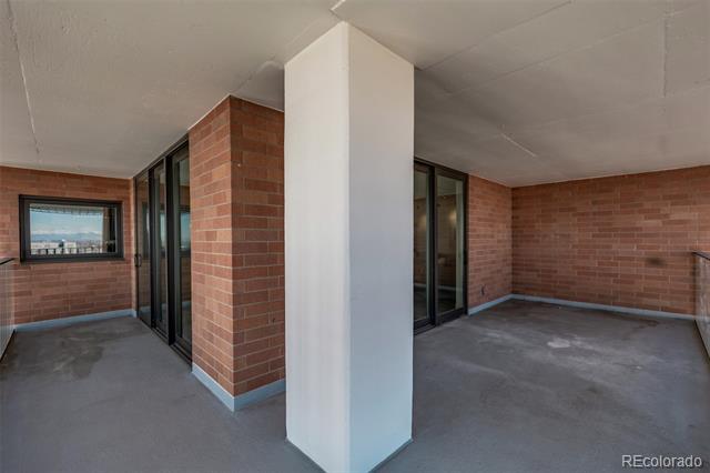 1551 Larimer Street Unit: 2704