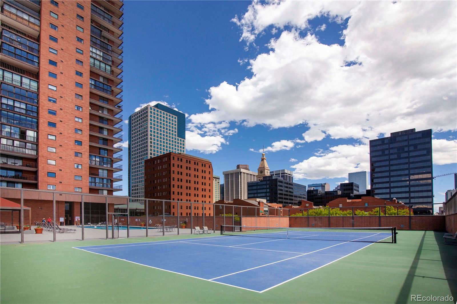 1551 Larimer Street Unit: 2704