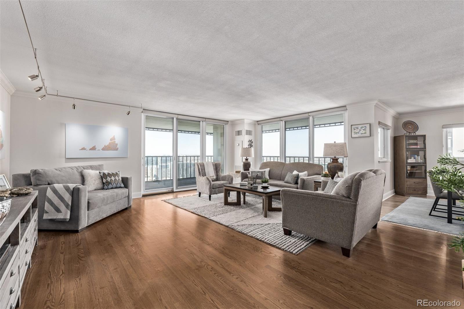 1551 Larimer Street Unit: 2704