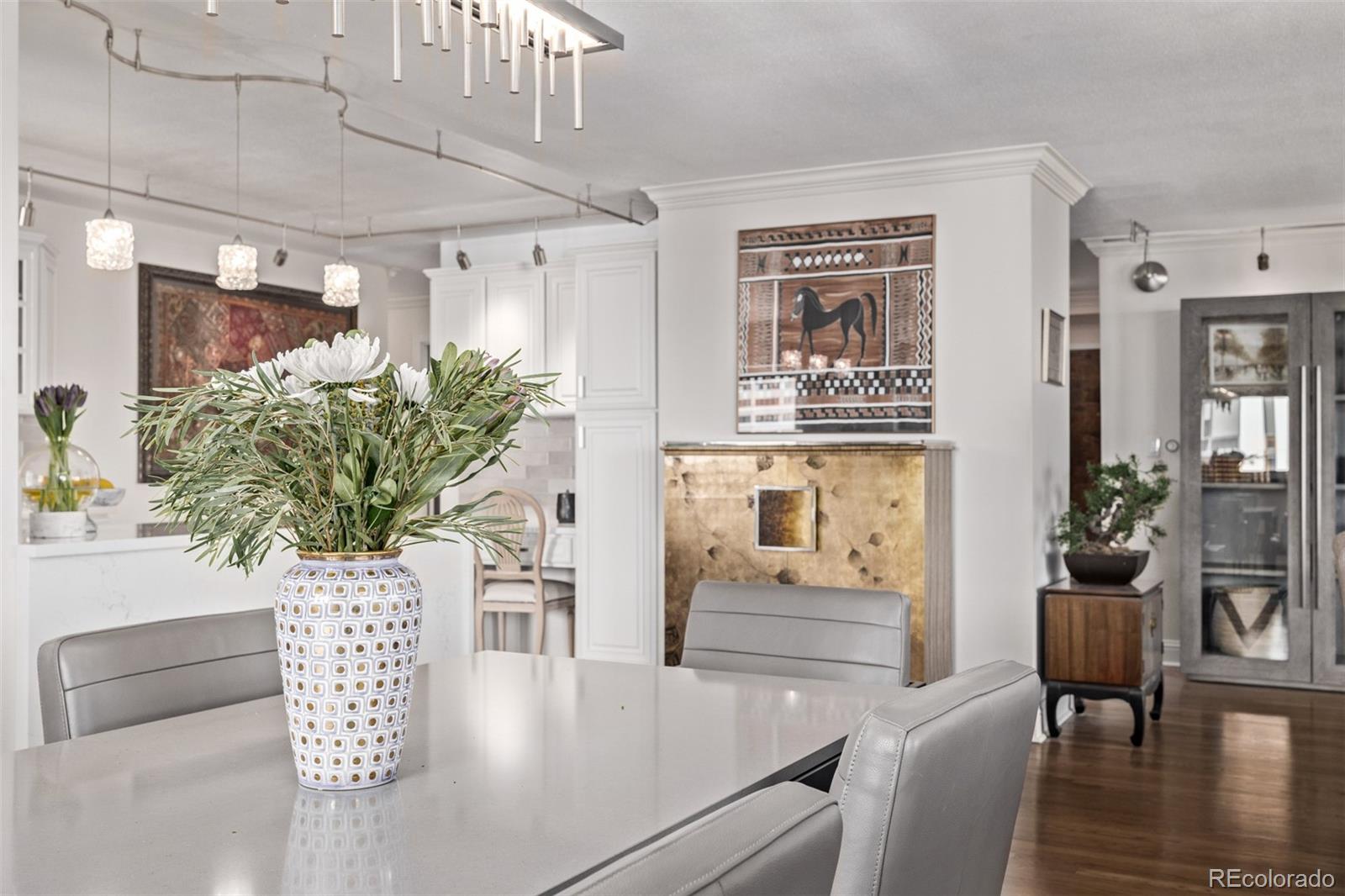 1551 Larimer Street Unit: 2704