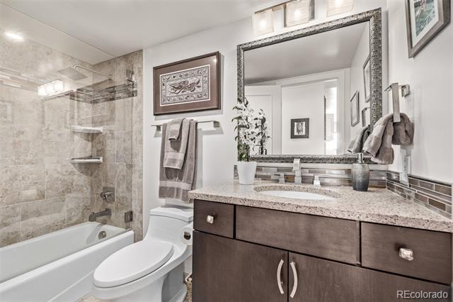 1551 Larimer Street Unit: 2704