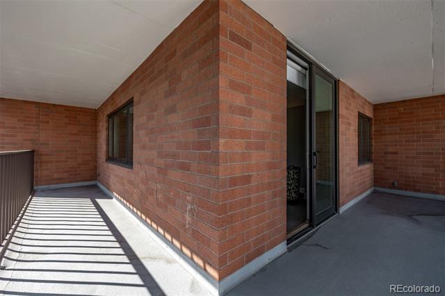1551 Larimer Street Unit: 2704