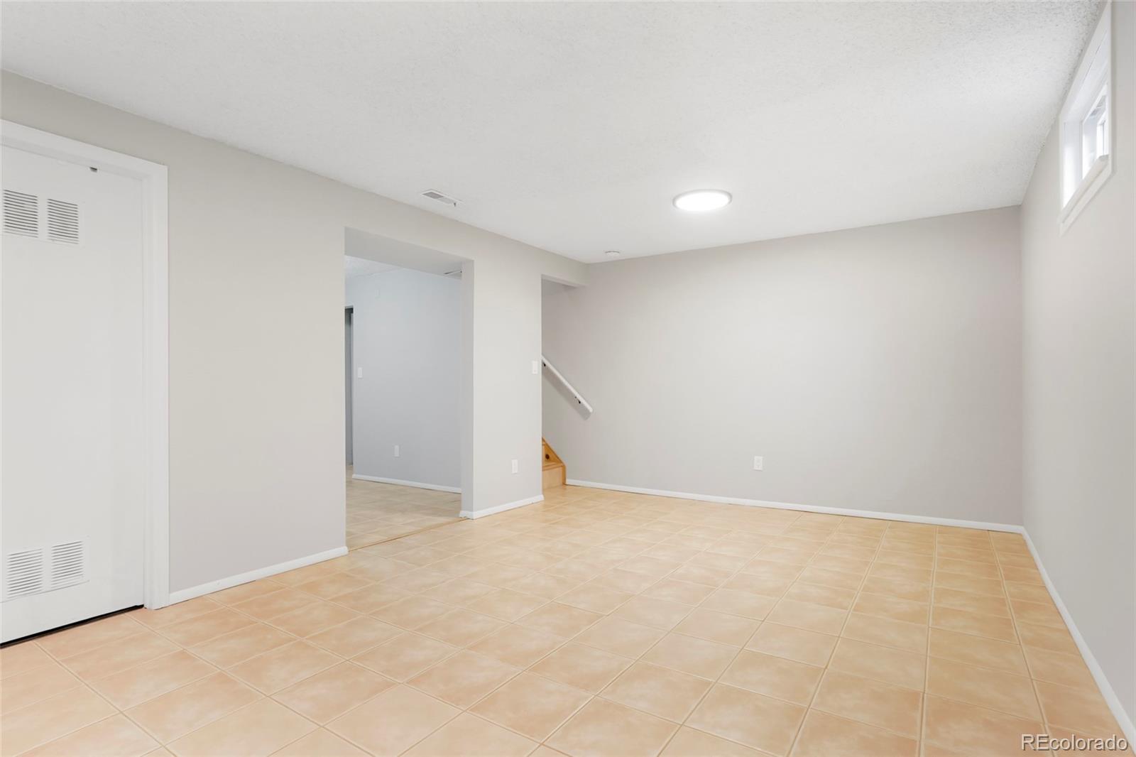 1557 S Pierson Street