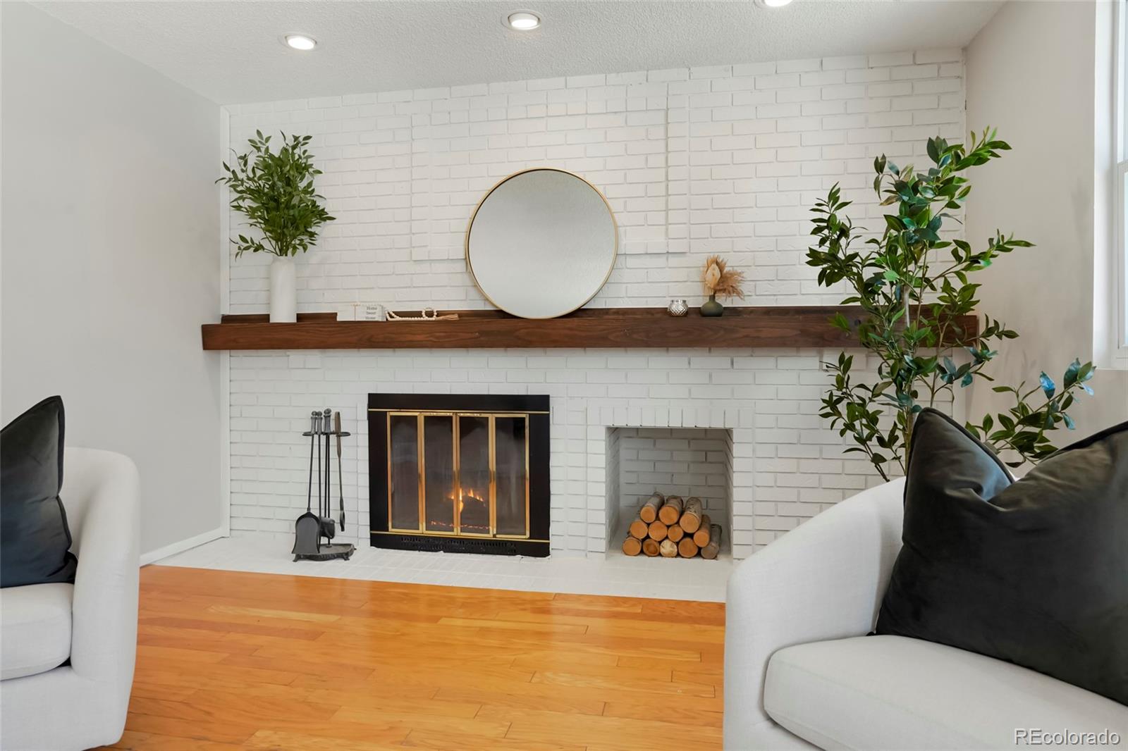 1557 S Pierson Street