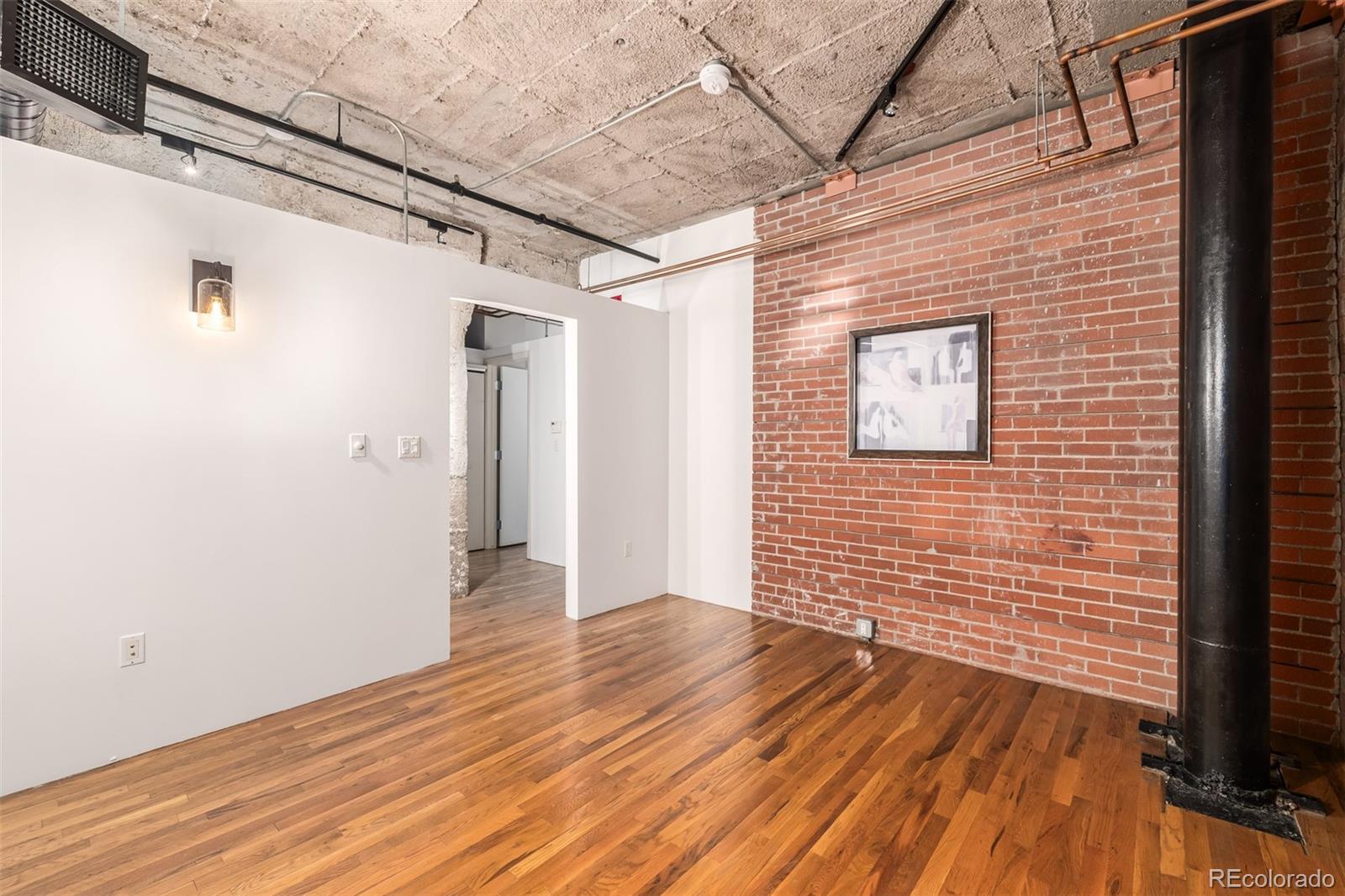 1801 Wynkoop Street Unit: 301