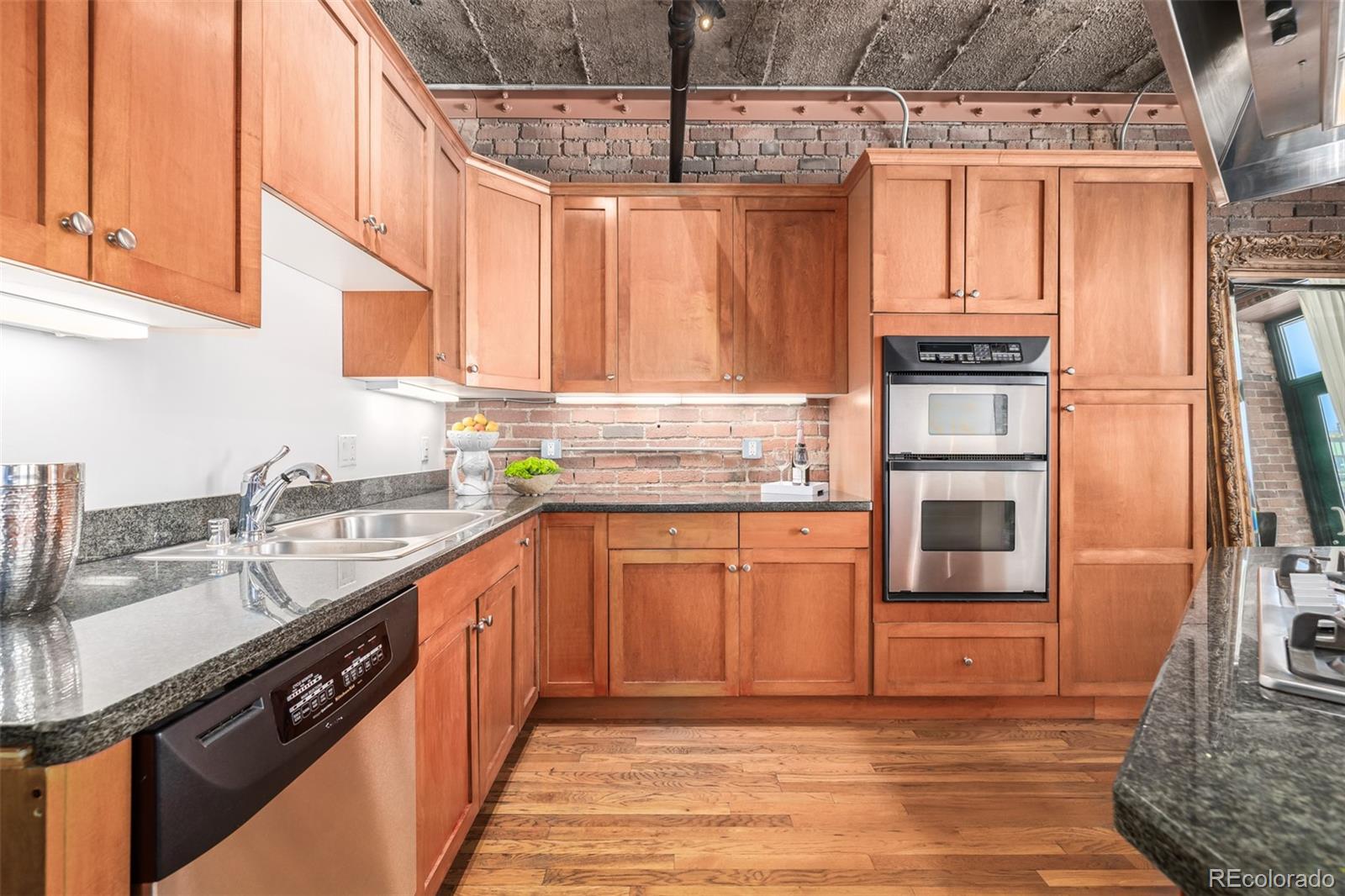 1801 Wynkoop Street Unit: 301