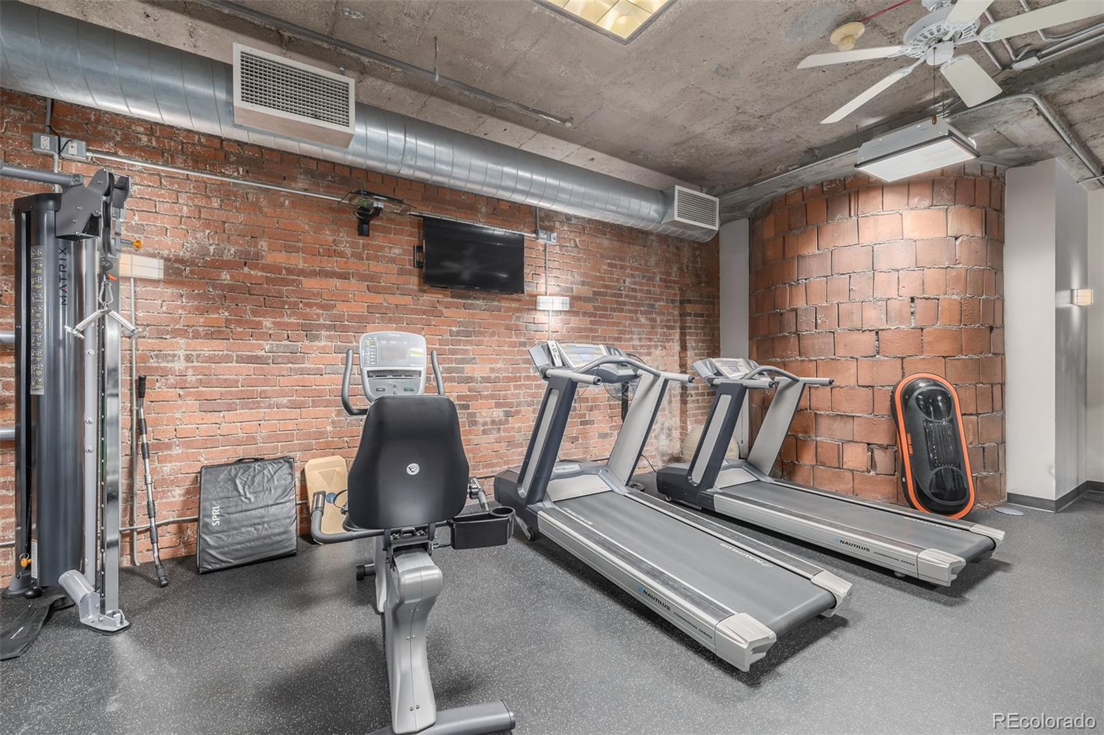 1801 Wynkoop Street Unit: 301