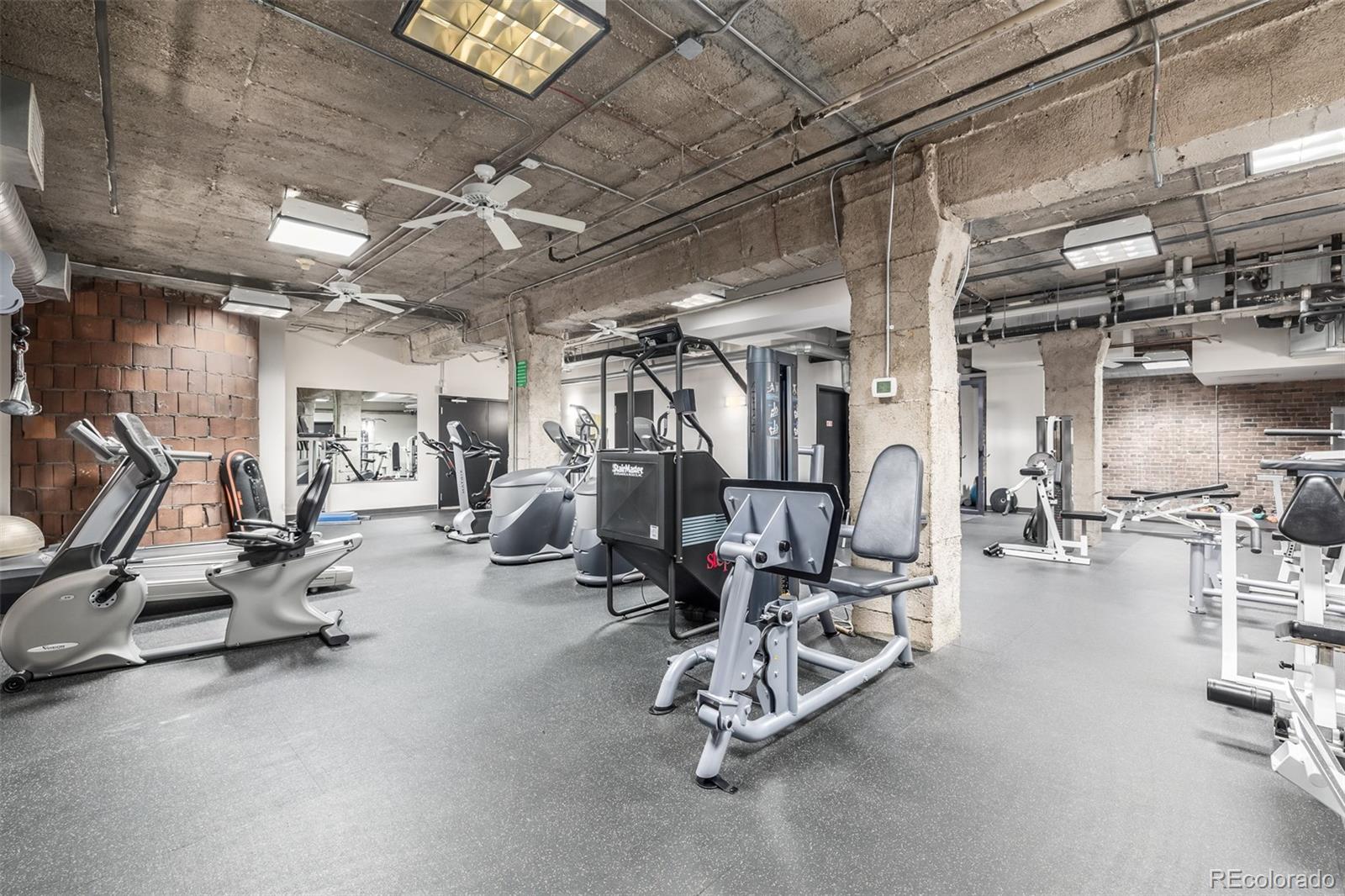 1801 Wynkoop Street Unit: 301