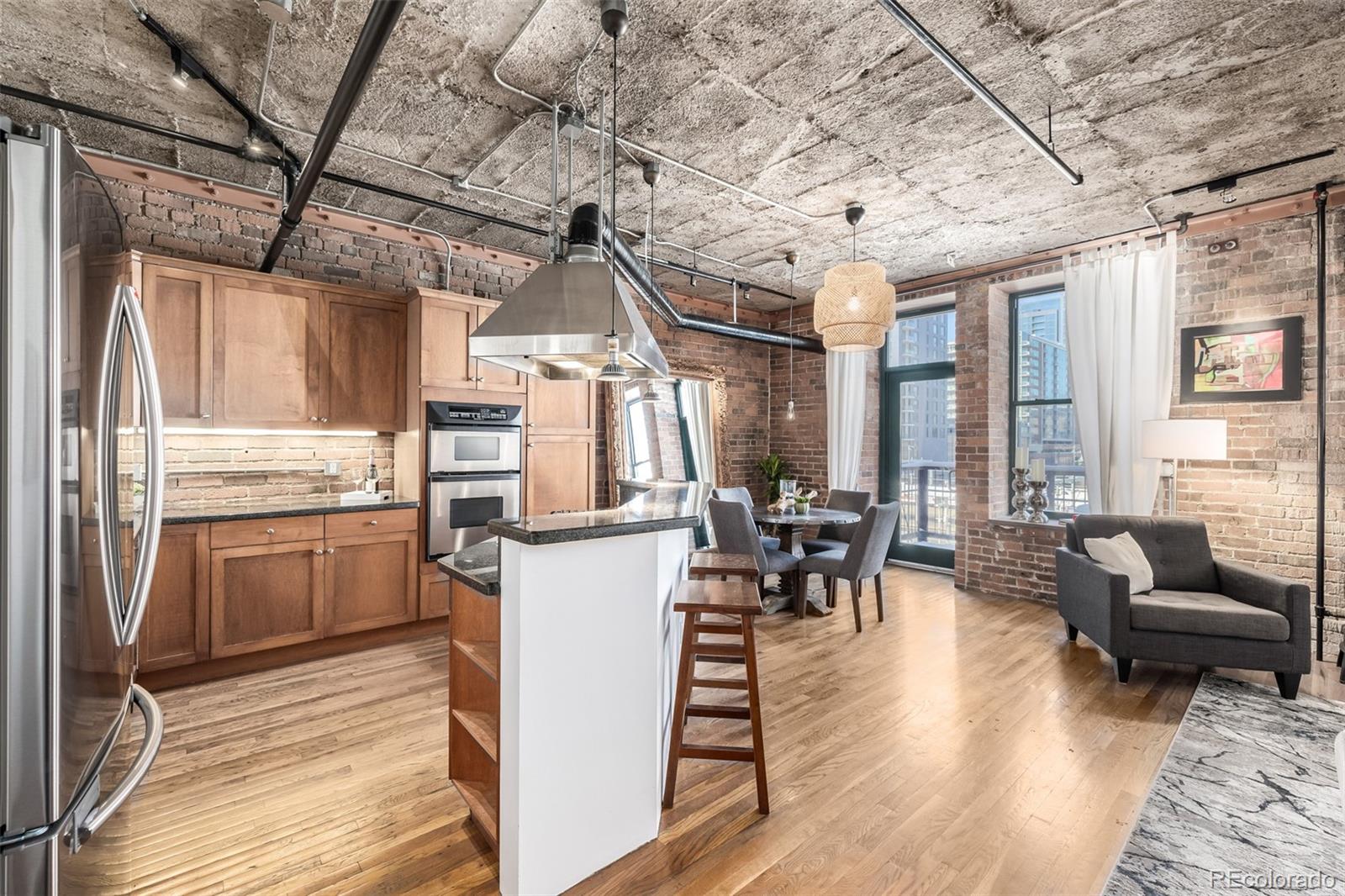 1801 Wynkoop Street Unit: 301