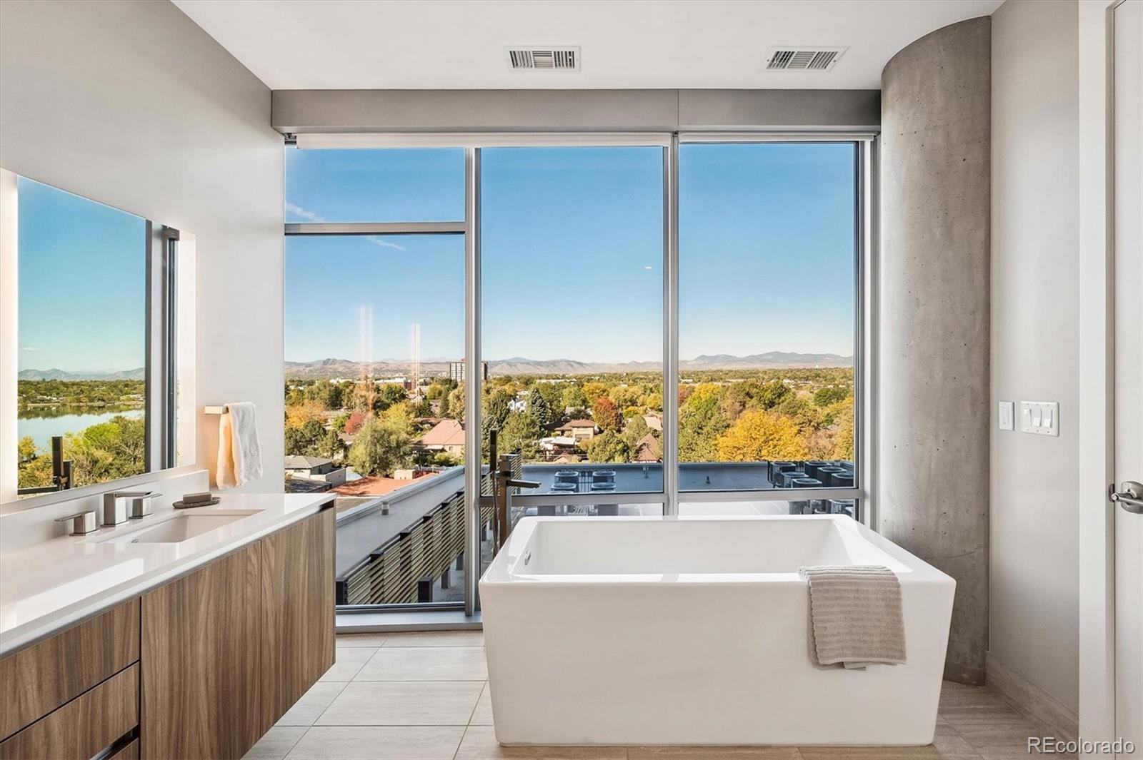 4200 W 17th Avenue Unit: 605
