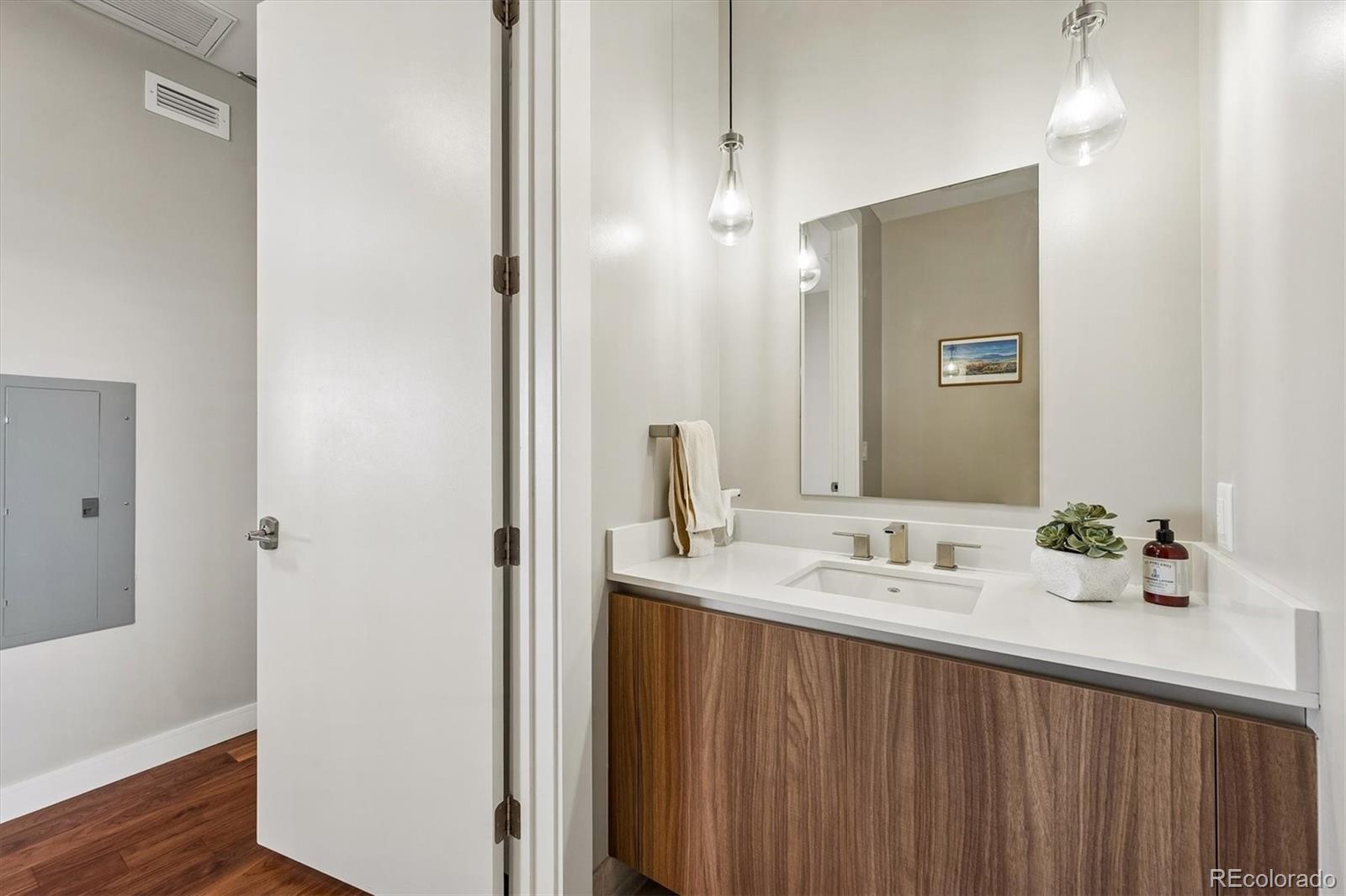 4200 W 17th Avenue Unit: 605