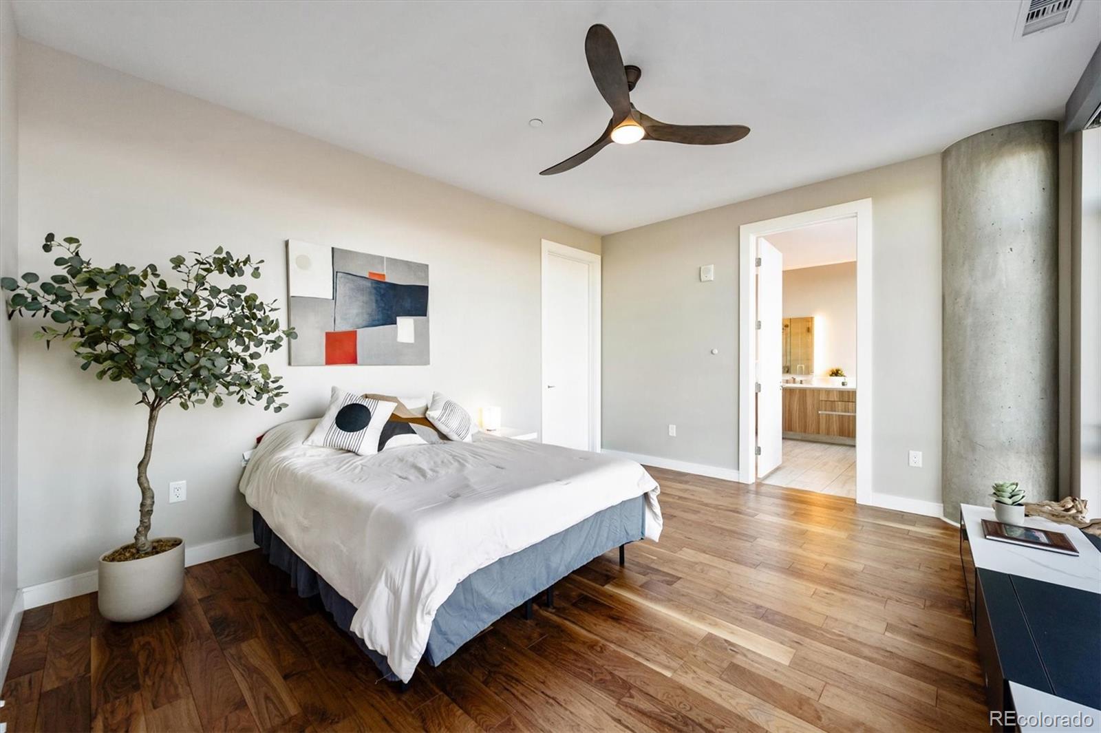 4200 W 17th Avenue Unit: 605
