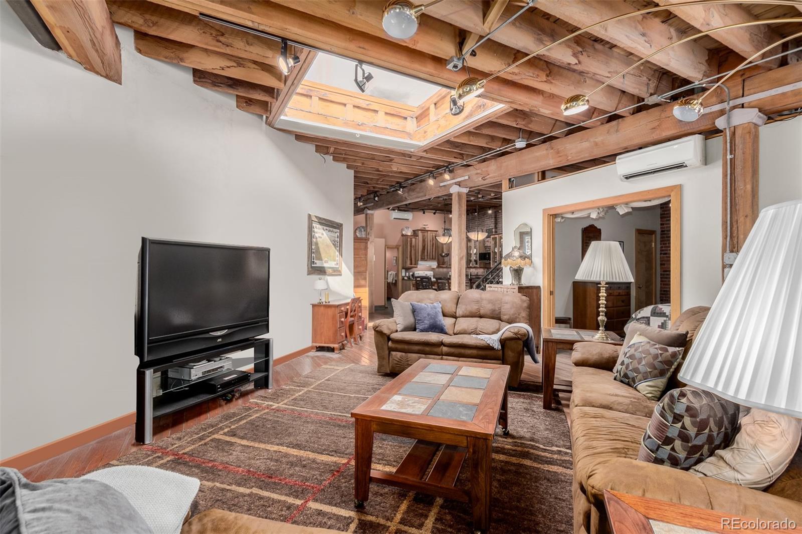 1600 Wynkoop Street Unit: 5D