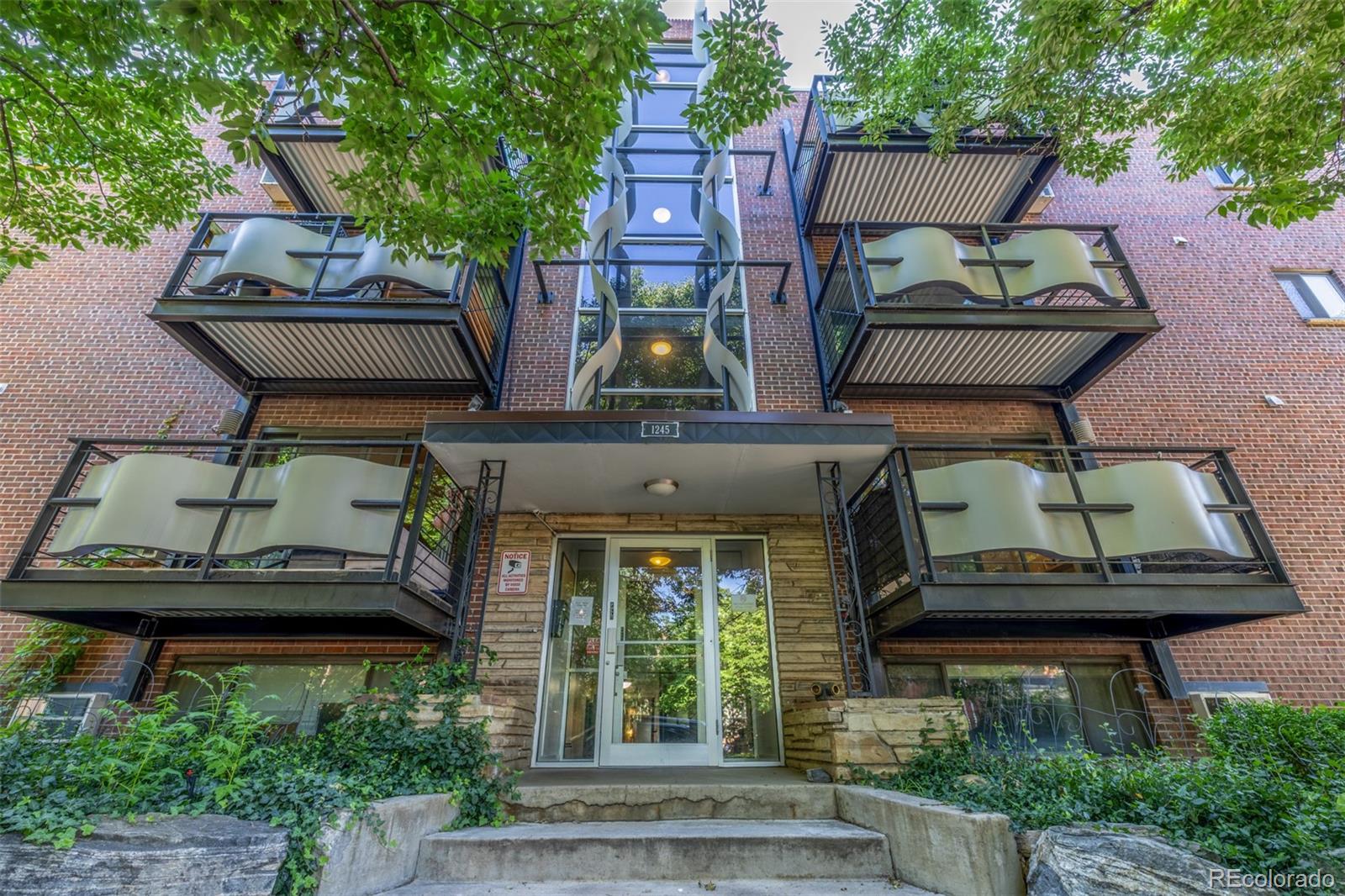 1245 Columbine Street Unit: 306