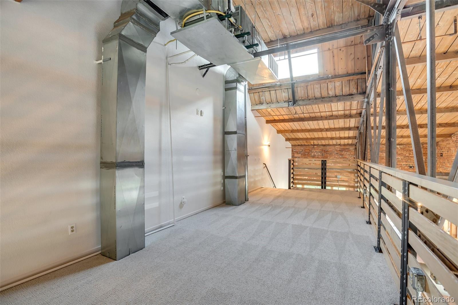 3033 Blake Street Unit: 121