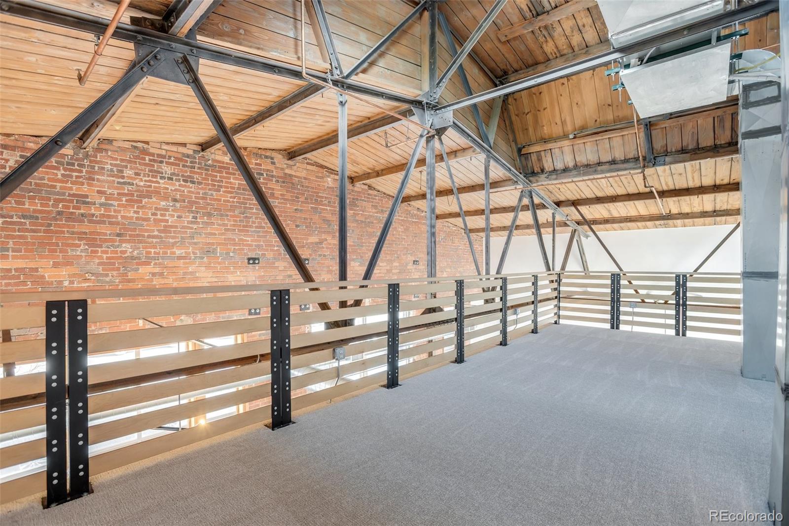 3033 Blake Street Unit: 121