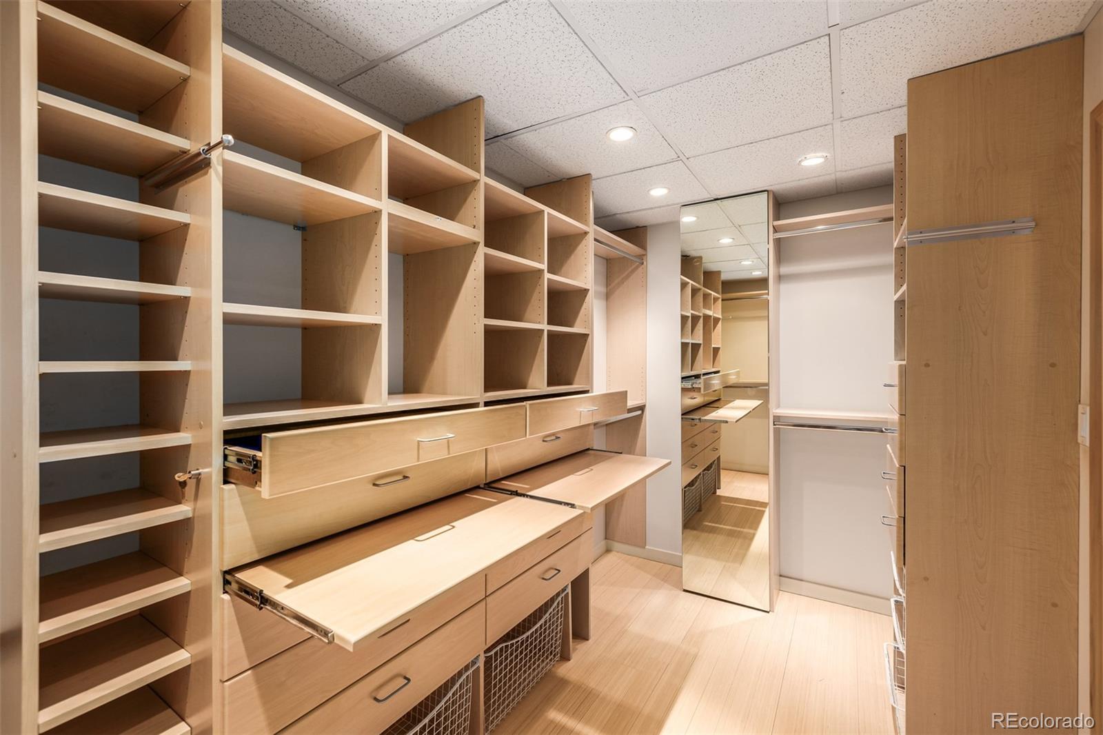 1401 Wewatta Street Unit: 1101