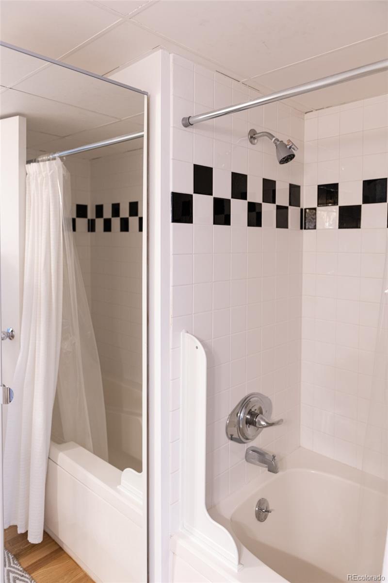 1720 Wynkoop Street Unit: 402