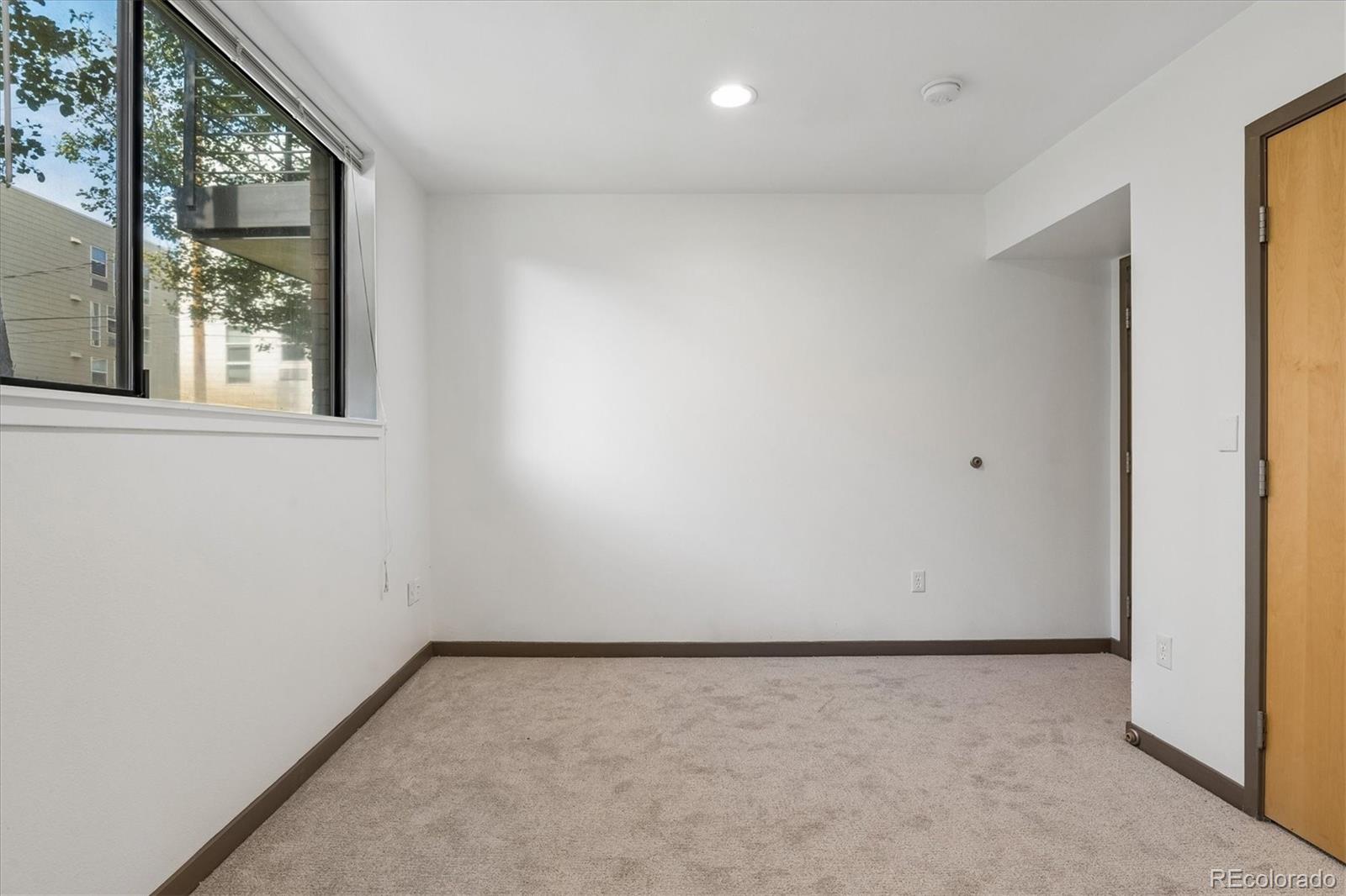 2347 Glenarm Place
