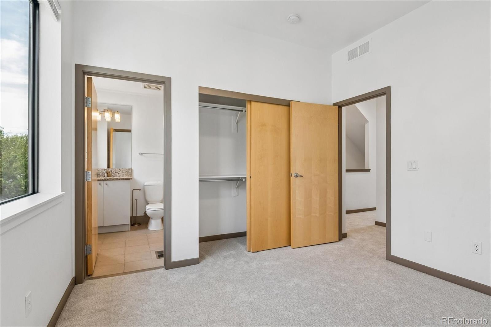 2347 Glenarm Place