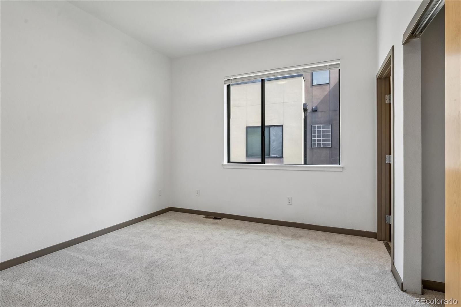 2347 Glenarm Place