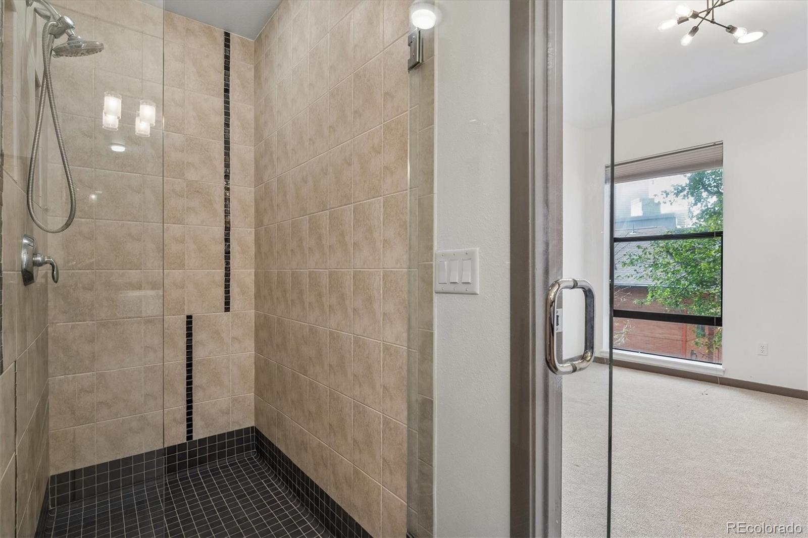 2347 Glenarm Place