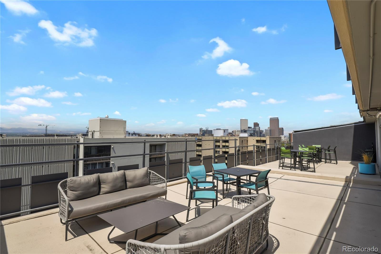 790 N Washington Street Unit: 1106
