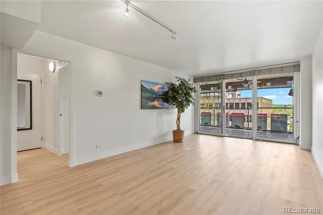 790 N Washington Street Unit: 1106