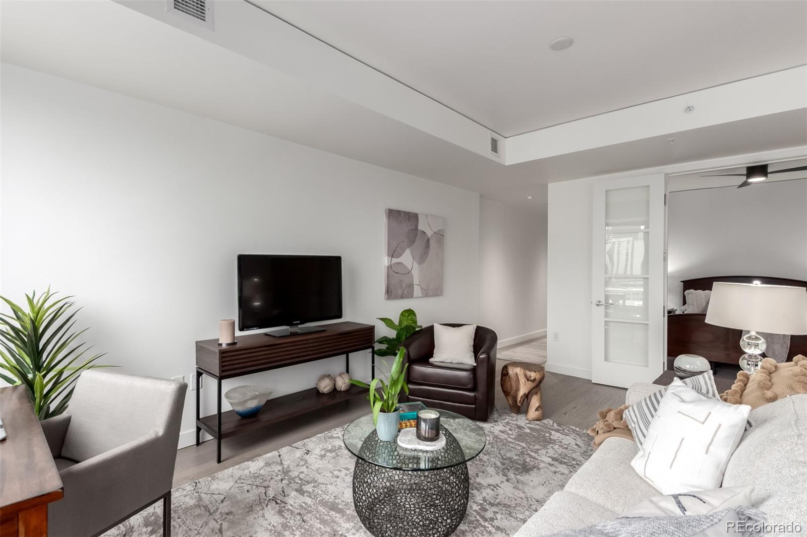 1750 Wewatta Street Unit: 1230