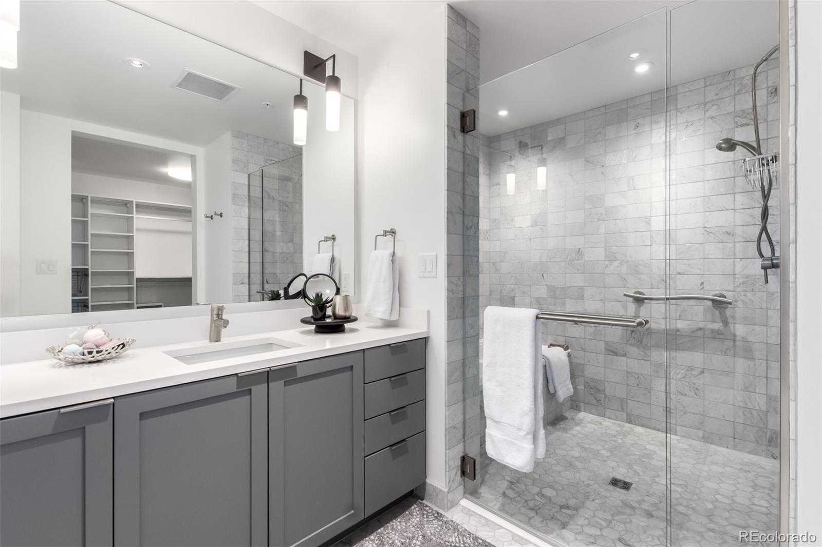 1750 Wewatta Street Unit: 1230