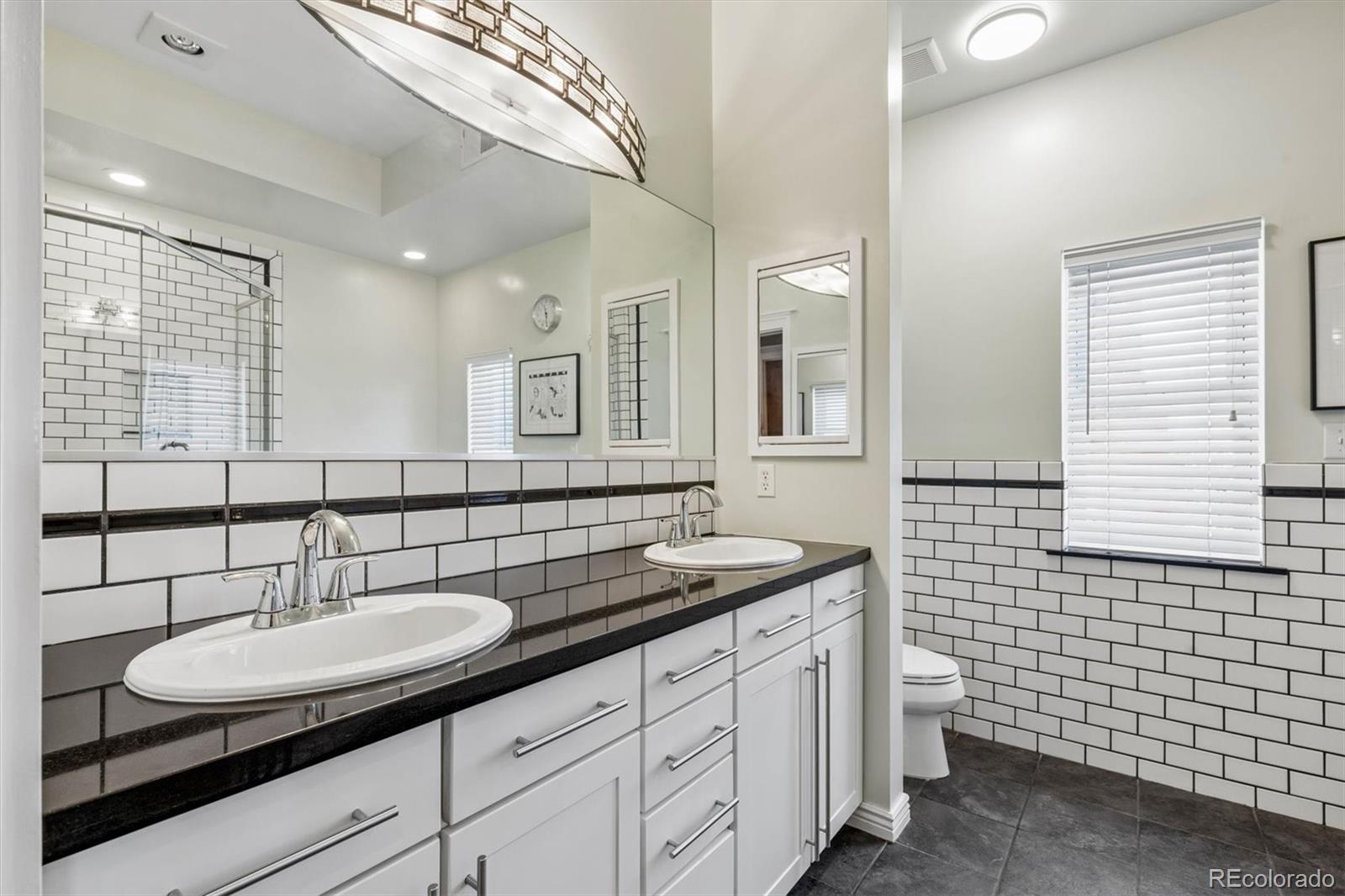 1352 N Pennsylvania Street Unit: 5