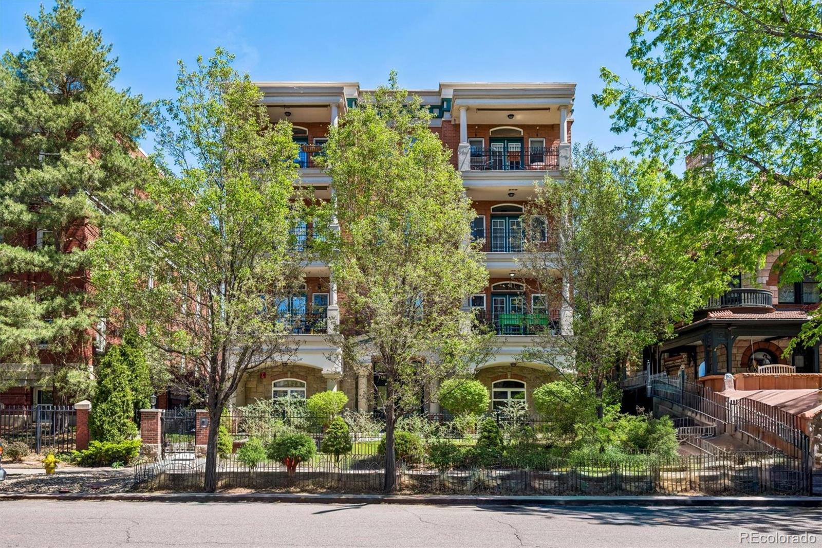 1352 N Pennsylvania Street Unit: 5