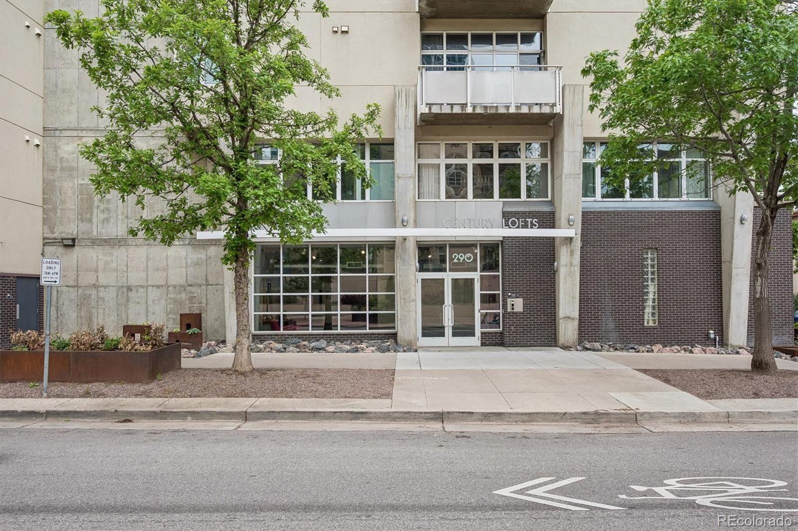 290 W 12th Avenue Unit: 203