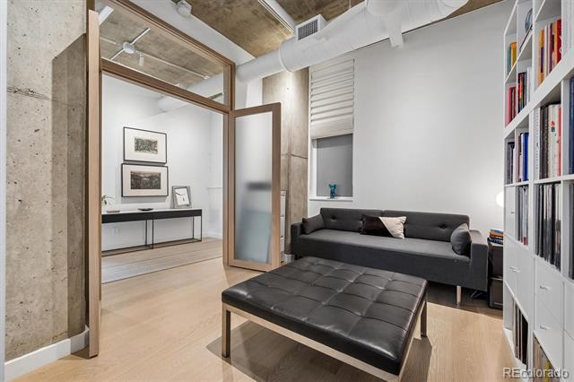 290 W 12th Avenue Unit: 203