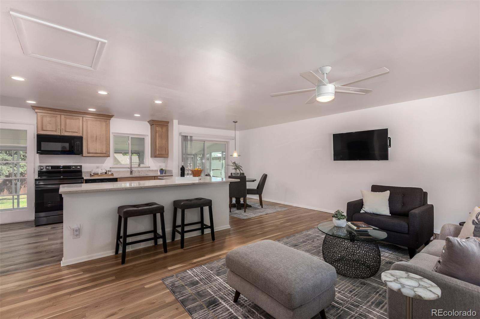 3032 S Saulsbury Street