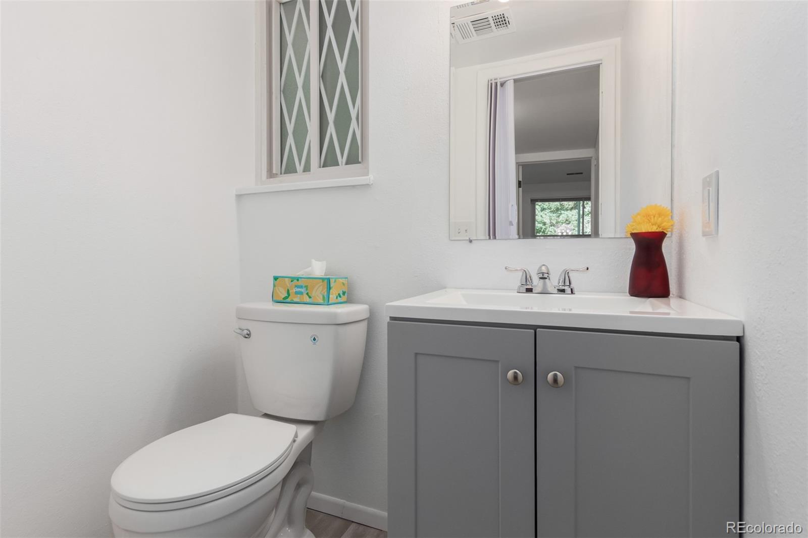 3032 S Saulsbury Street