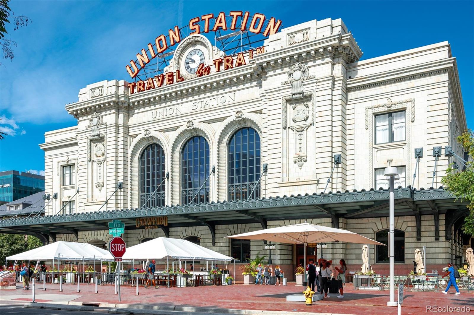 1401 Delgany Street Unit: 204