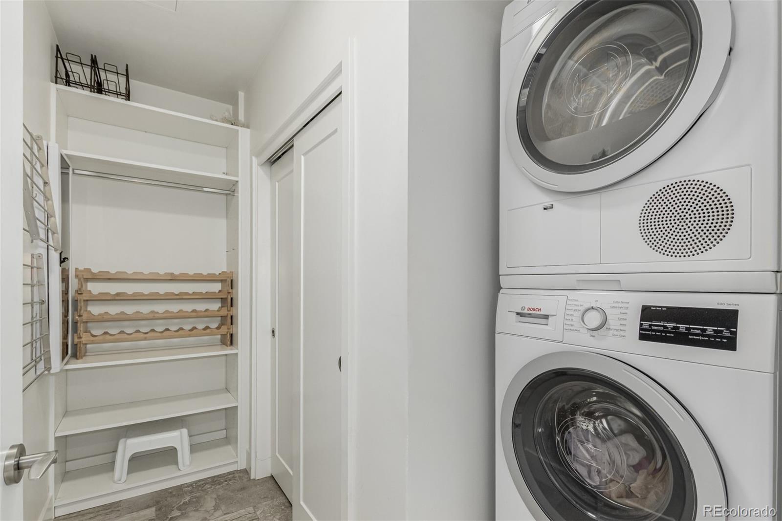 1401 Delgany Street Unit: 204