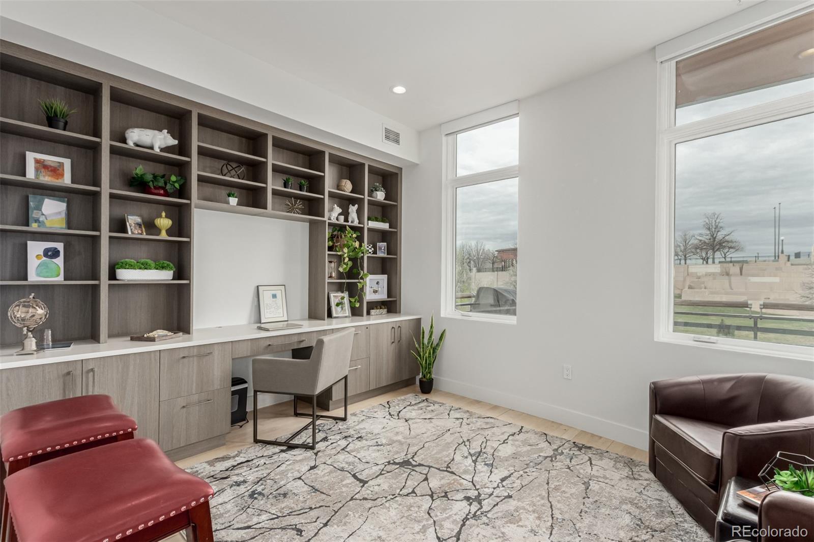 1401 Delgany Street Unit: 204