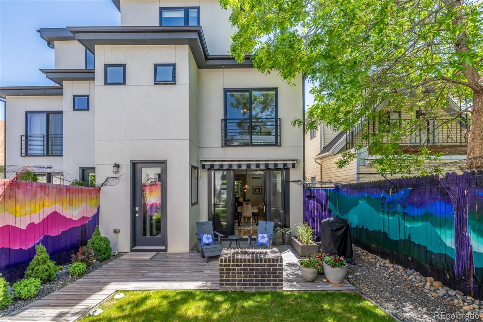 3615 Shoshone Street