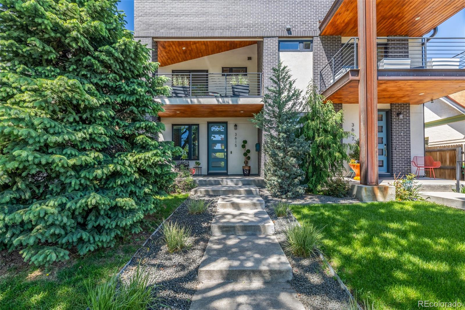 3615 Shoshone Street