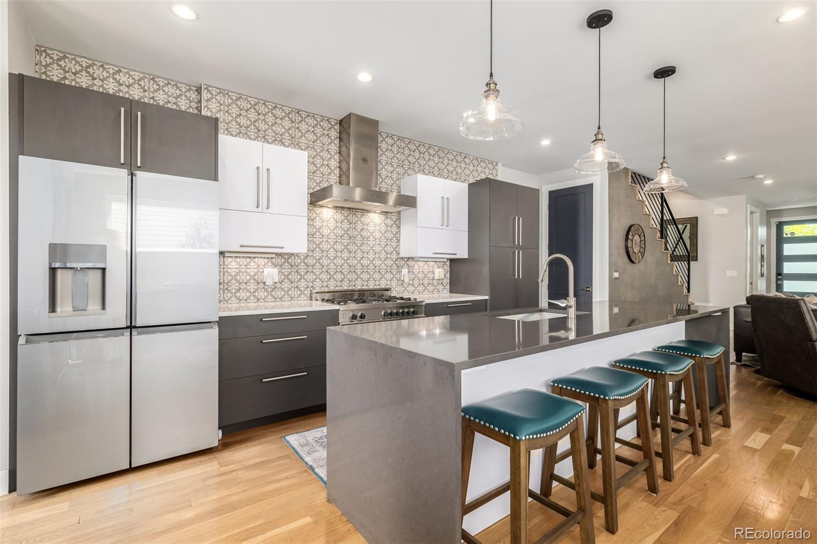 3615 Shoshone Street