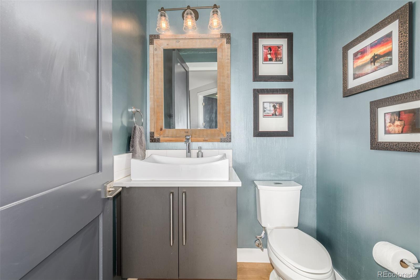 3615 Shoshone Street