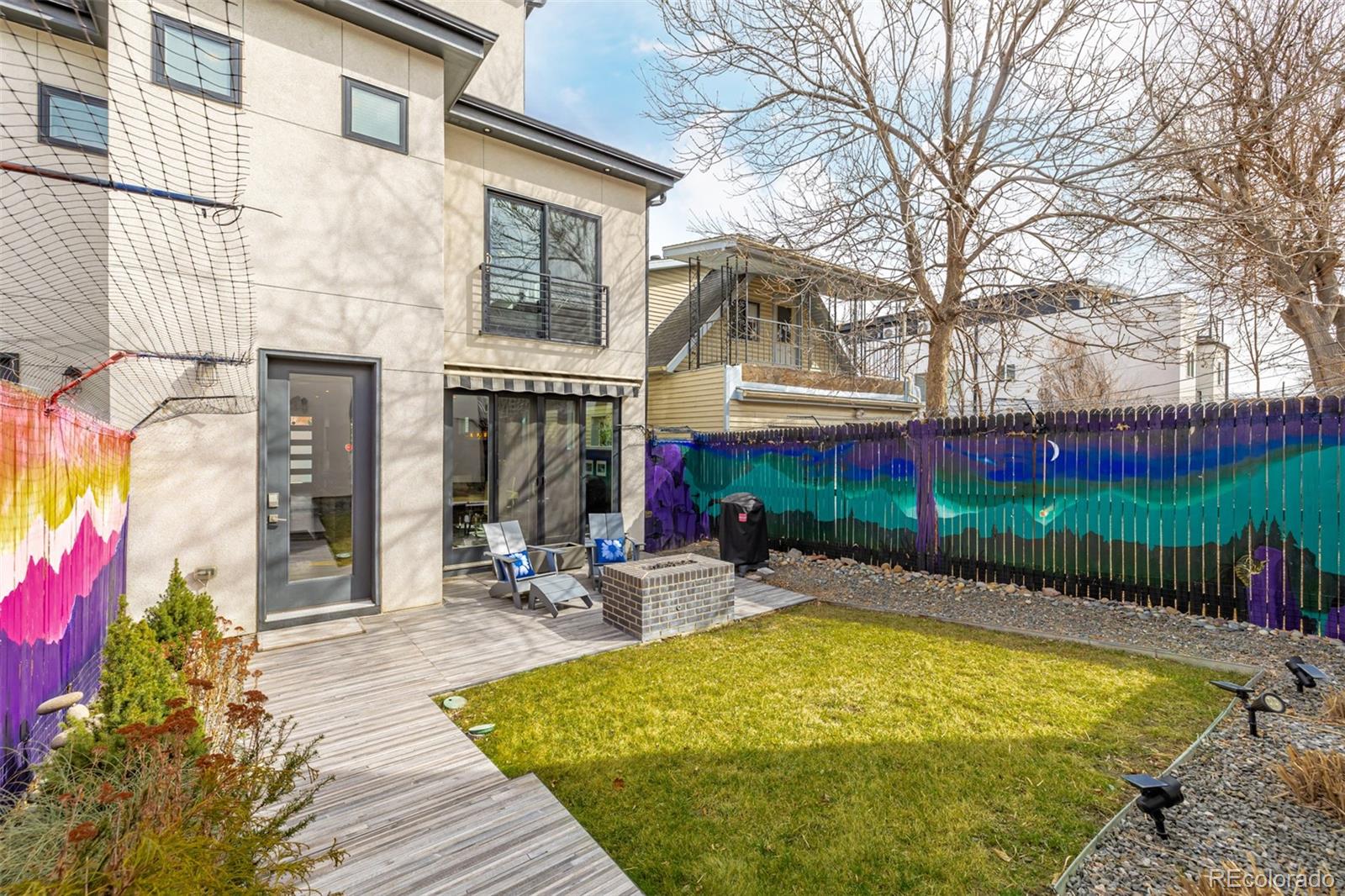 3615 Shoshone Street