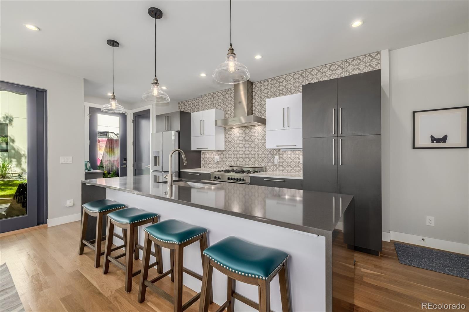 3615 Shoshone Street