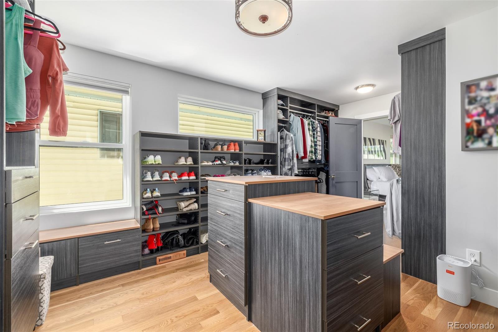 3615 Shoshone Street