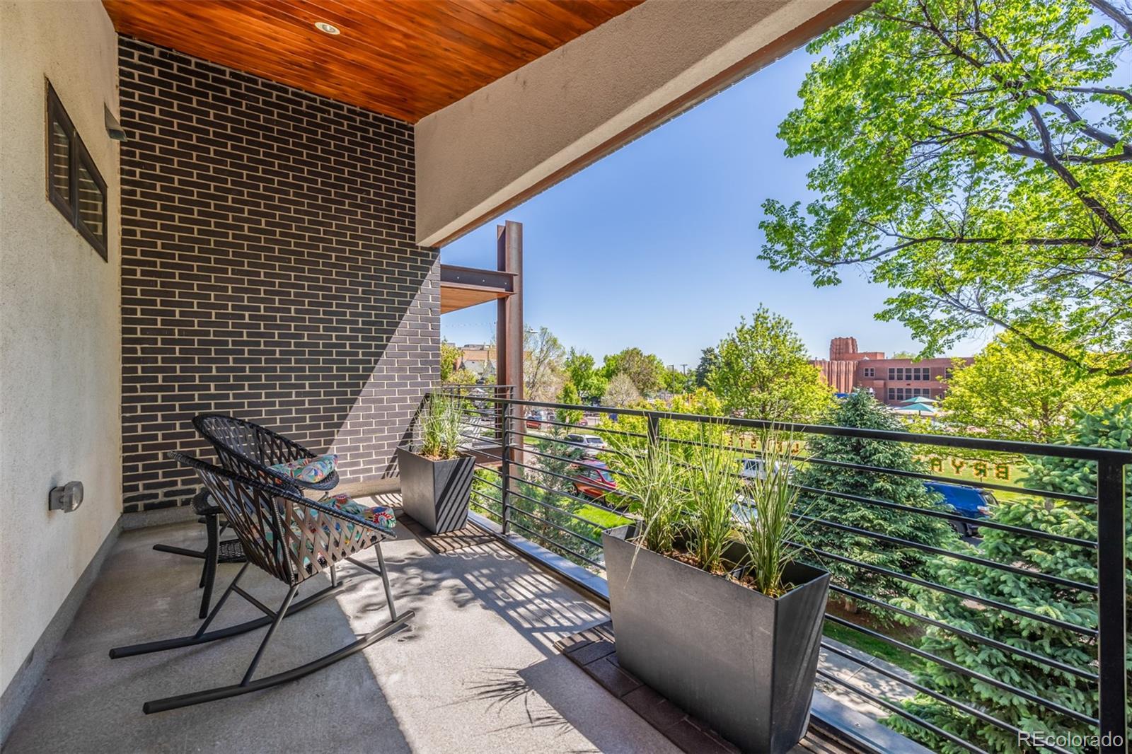 3615 Shoshone Street