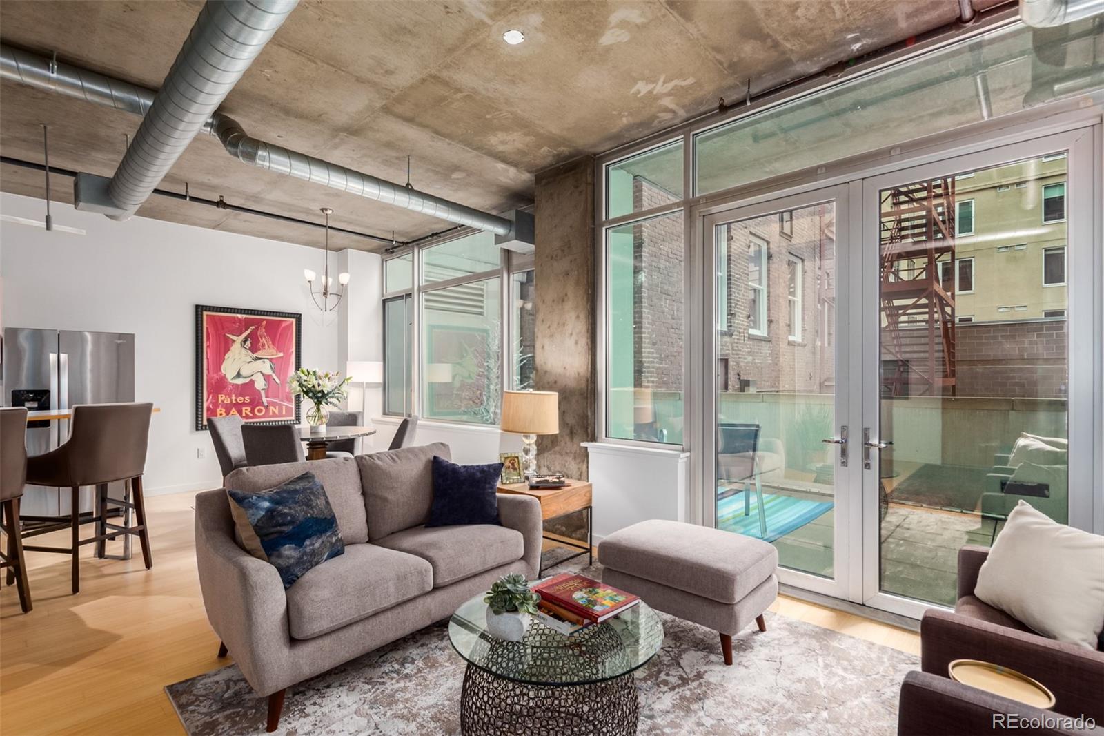 1401 Wewatta Street Unit: 211